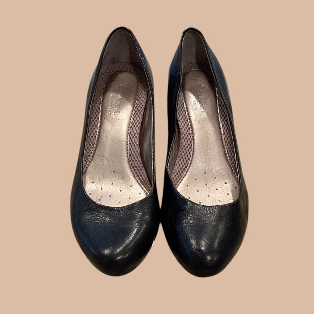 Easy Spirit Anti Gravity Black Heel, size 5.5